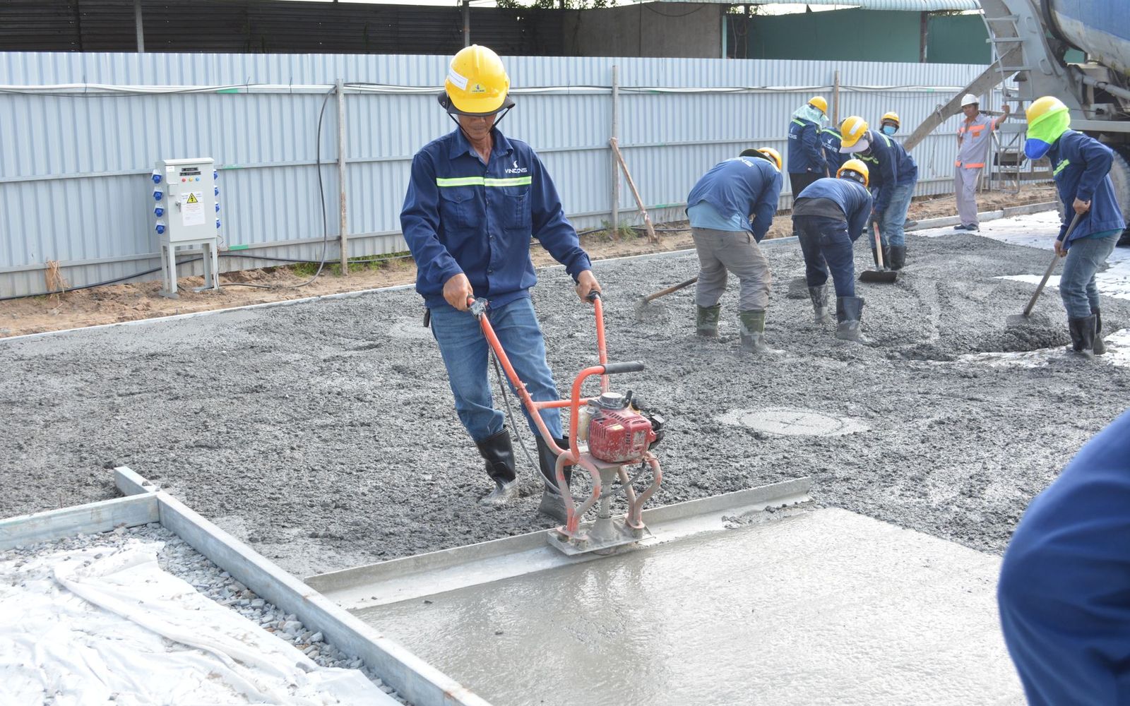 Concrete contractors in Champaign, IL by Champaign Concrete Pros