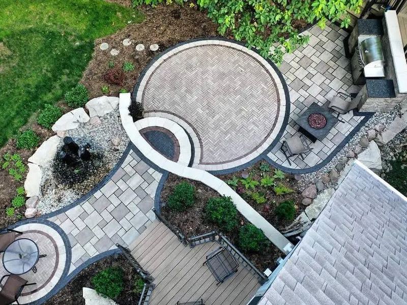 Concrete contractors job near Ogden, IL